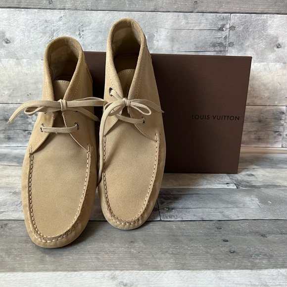 Authentic Louis Vuitton Chukka boot with Orange Logo Driving Sole Men’s 9 - Picture 2 of 16